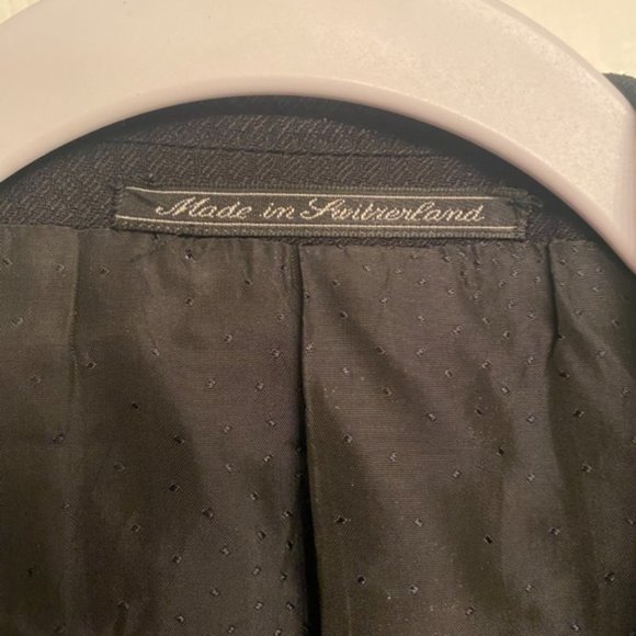 SOLD Vintage Gianni Versace Wool Two Button Blazer - Picture 5 of 11